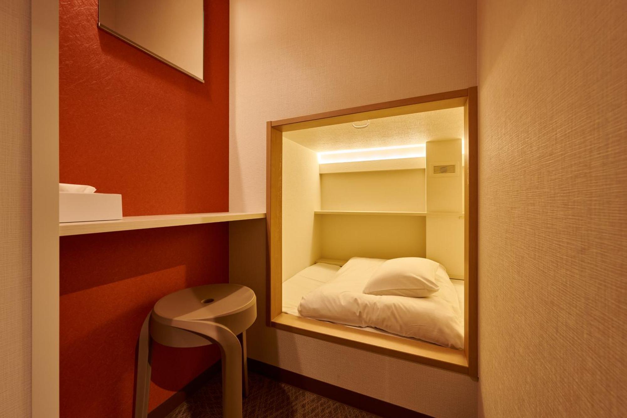 Capsule Hotel Continue Nijojokita Kyoto Ngoại thất bức ảnh