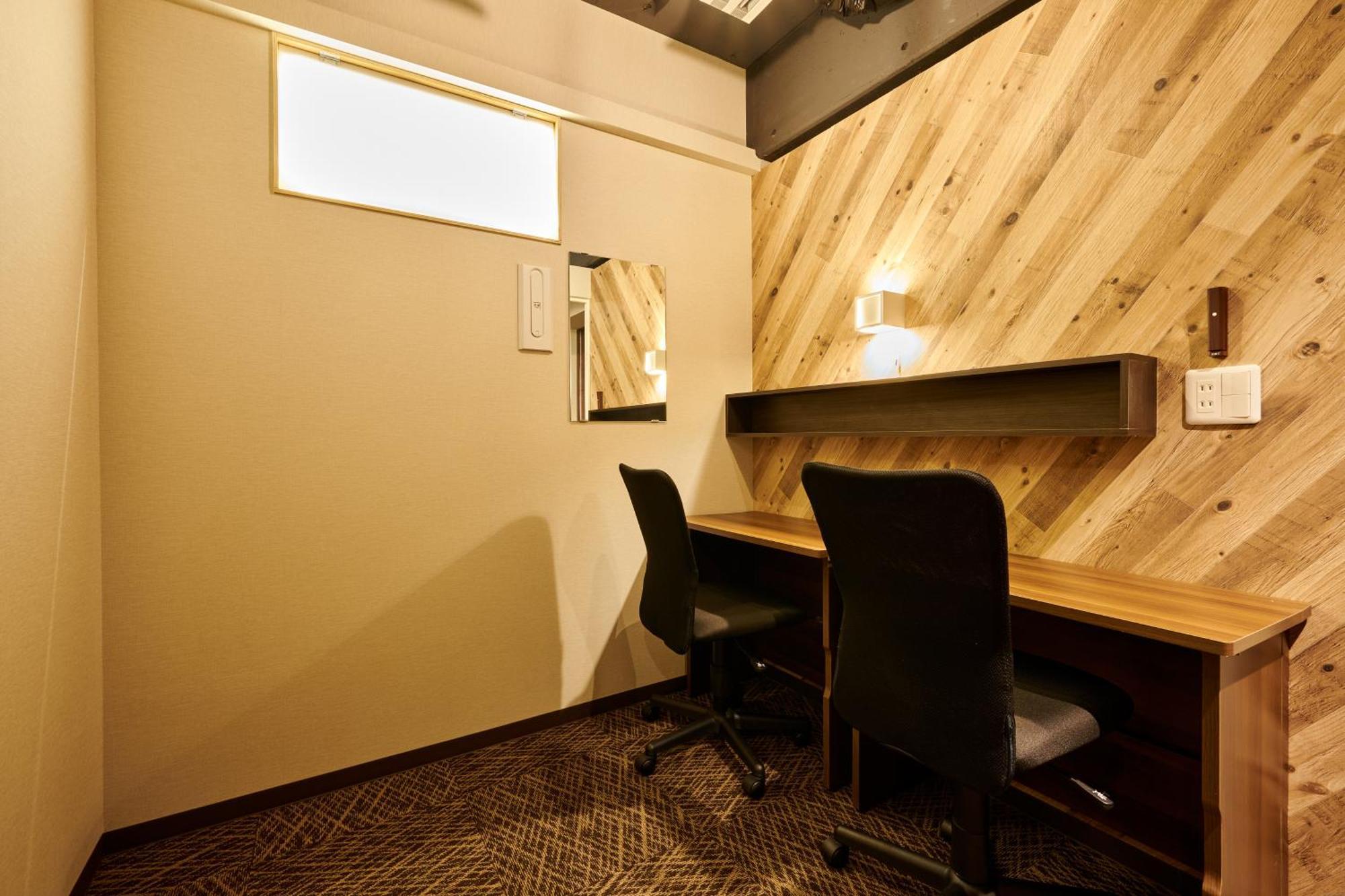 Capsule Hotel Continue Nijojokita Kyoto Ngoại thất bức ảnh