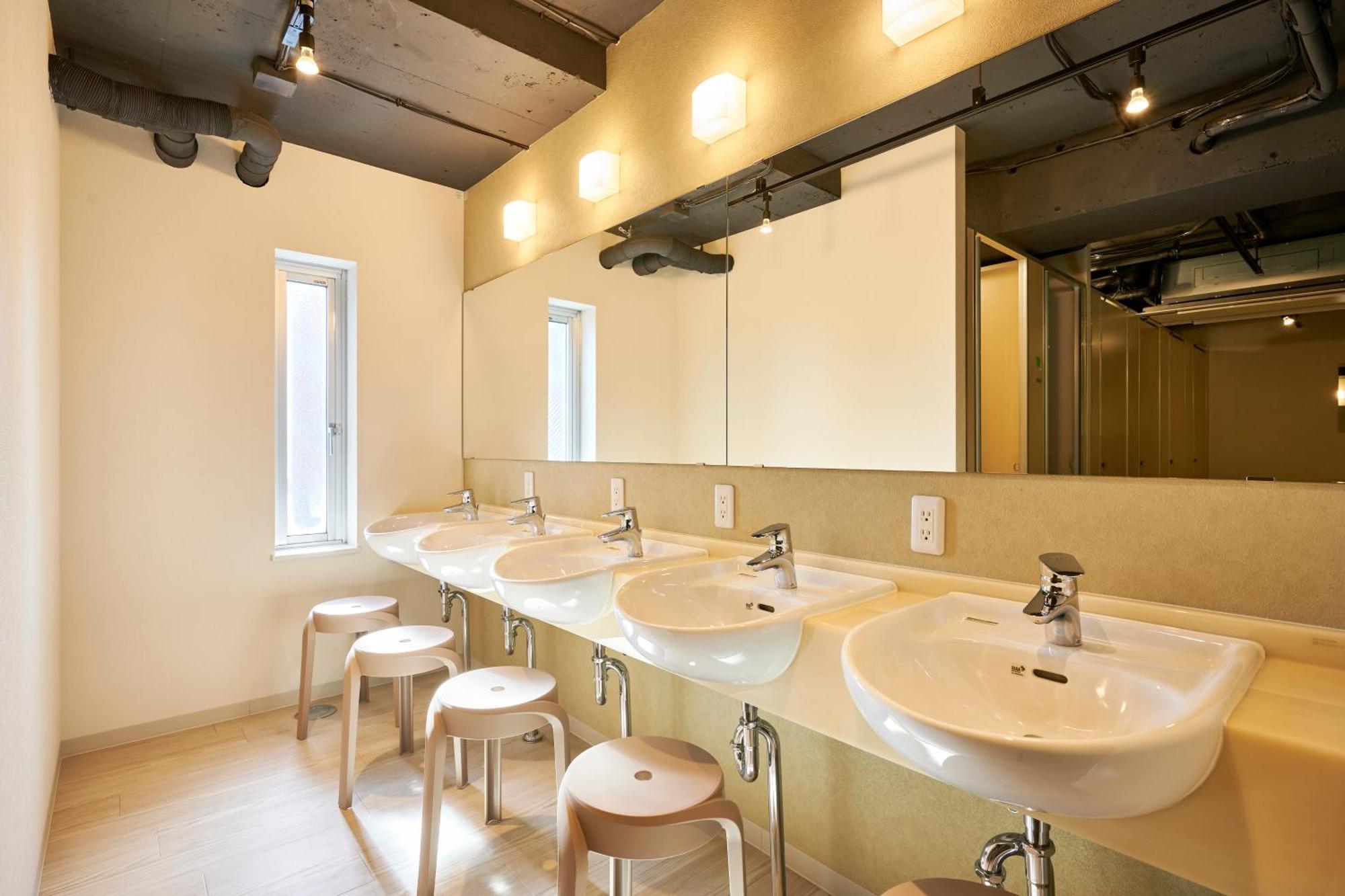 Capsule Hotel Continue Nijojokita Kyoto Ngoại thất bức ảnh